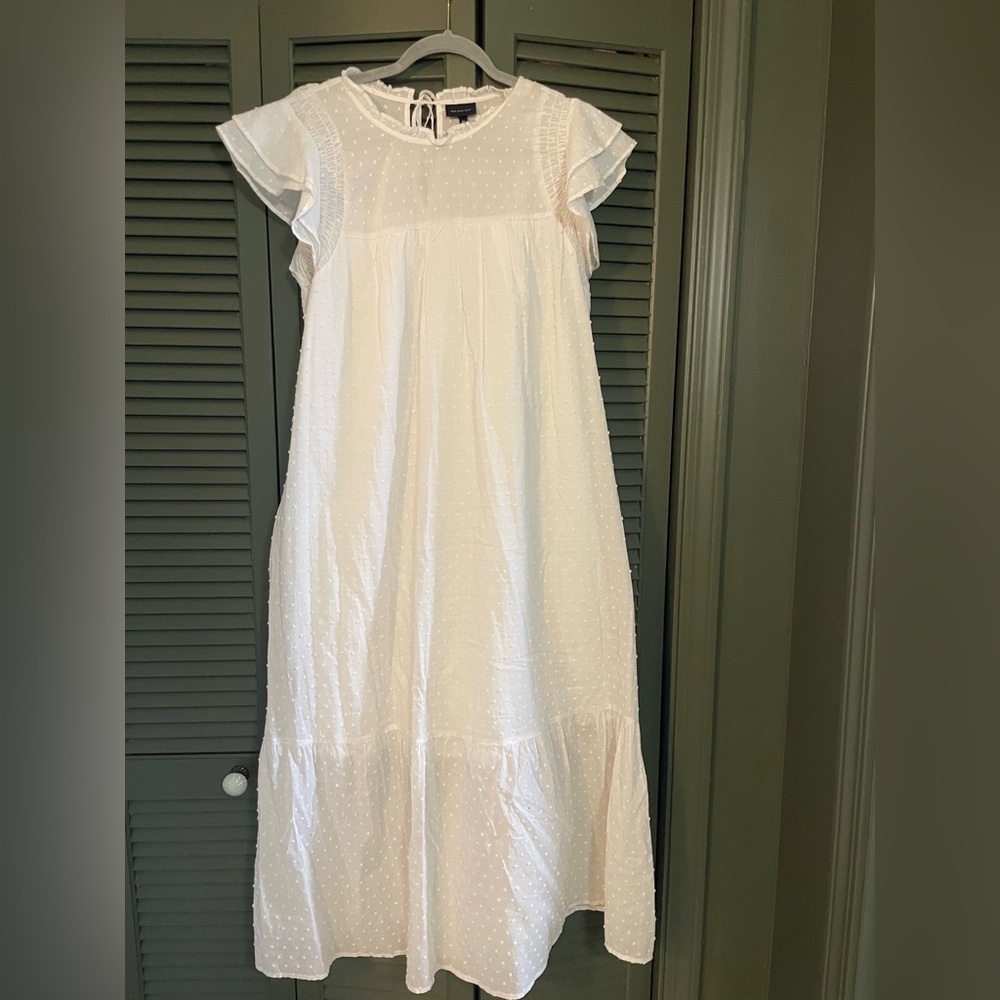 White maxi